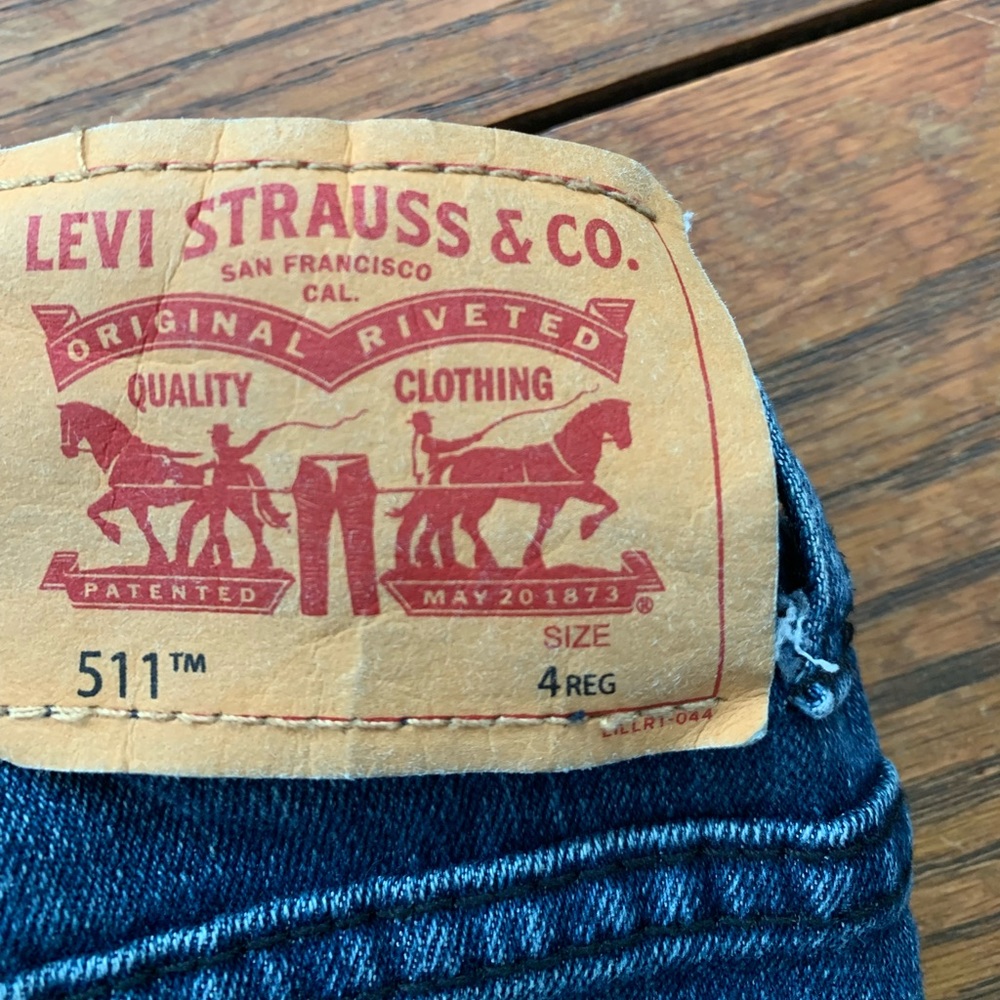 Jeans - Picture 2 of 9